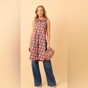 Brooks Ave Natalie Vest in Midnight in Paris Print - Multicolor Floral - Size S